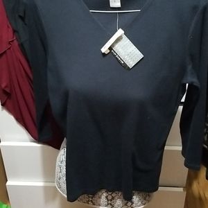 Black Geoffrey Beene 3/4 sleeve v neck shirt